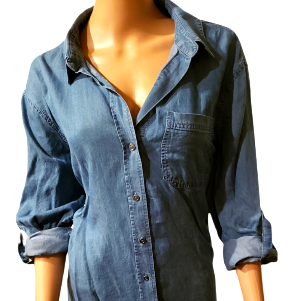 Westbound Indigo Roll sleeve NWT top size L